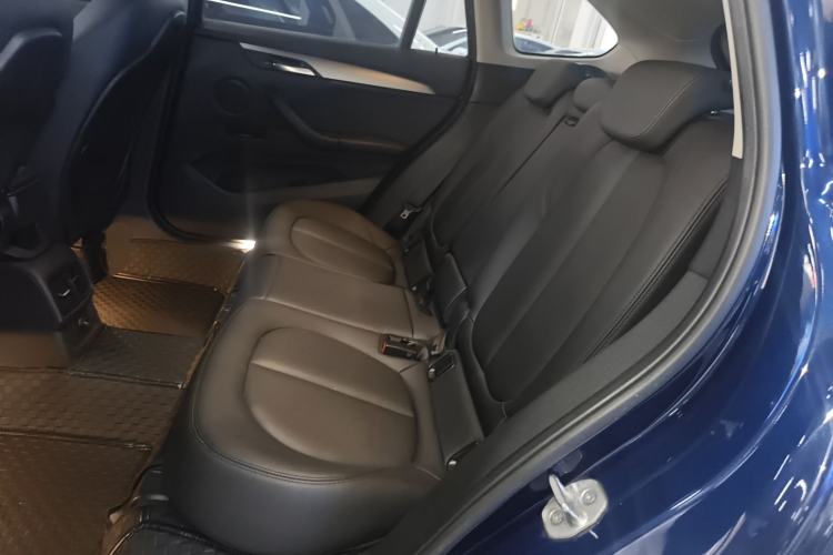 Used BMW X1 2016 sDrive18Li Fashion Model Left Rear Seat