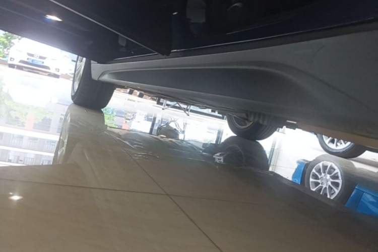 Used BMW X1 2016 sDrive18Li Premium Edition Left Side Sill