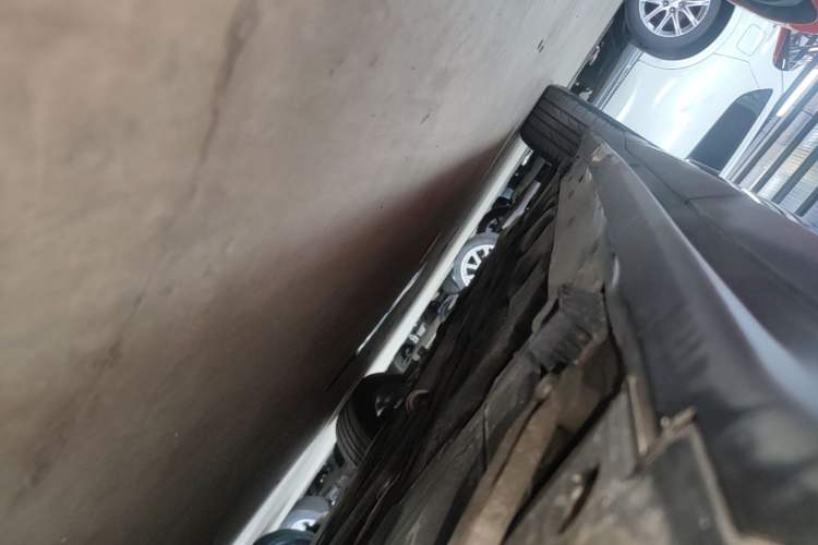 Used BMW X1 2016 sDrive18Li Premium Edition Left Side Sill