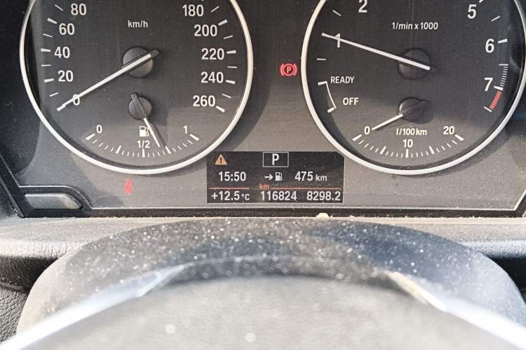 Used BMW X1 2016 sDrive18Li Fashion Model Odometer Close Up
