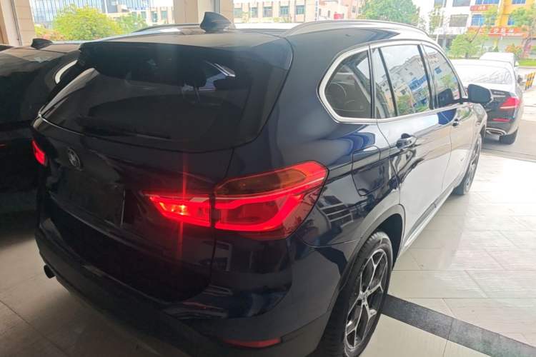 Used BMW X1 2016 sDrive20Li Luxury Model Rear Right 45 Deg