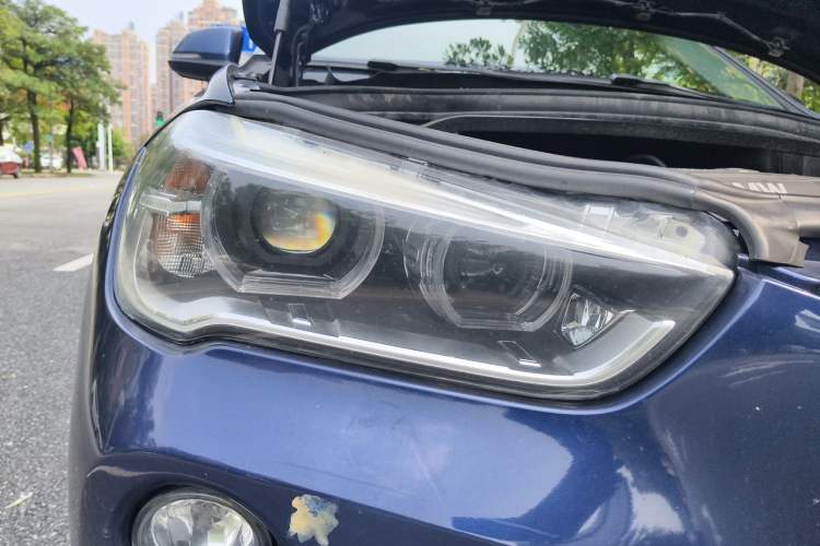 Used BMW X1 2016 sDrive18Li Fashion Model Right Front Headlight