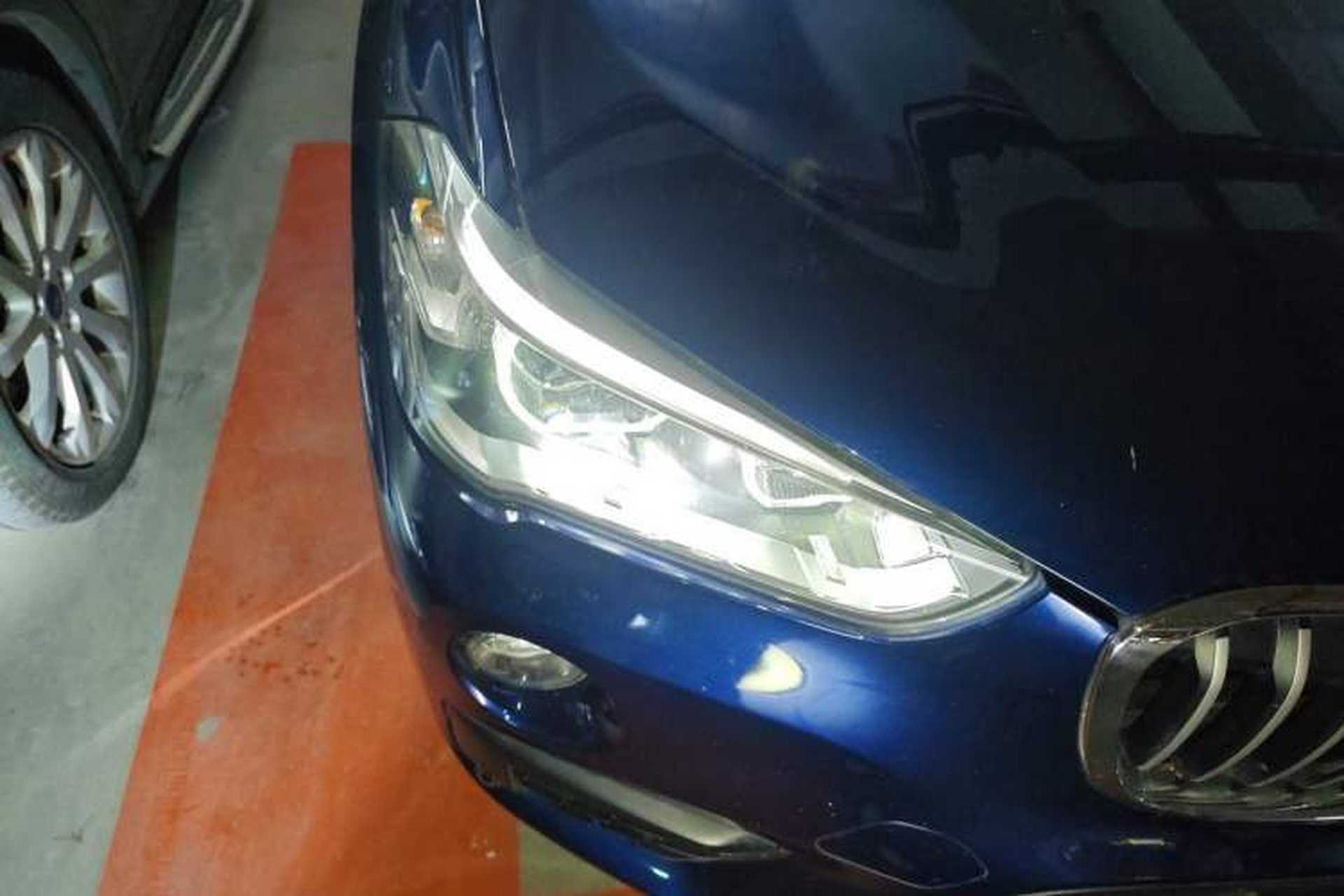 Used BMW X1 2016 sDrive18Li Premium Edition Right Front Headlight