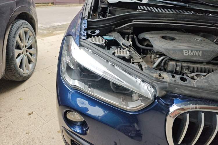 Used BMW X1 2016 sDrive18Li Premium Edition Right Front Headlight