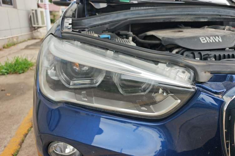 Used BMW X1 2016 sDrive18Li Premium Edition Right Front Headlight