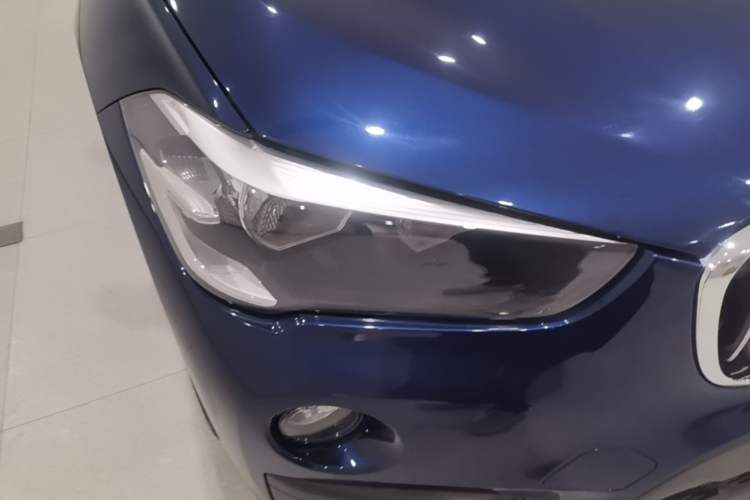 Used BMW X1 2016 sDrive18Li Fashion Model Right Front Headlight