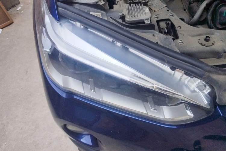 Used BMW X1 2016 sDrive18Li Premium Edition Right Front Headlight