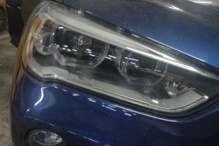 Used BMW X1 2016 sDrive18Li Premium Edition Right Front Headlight