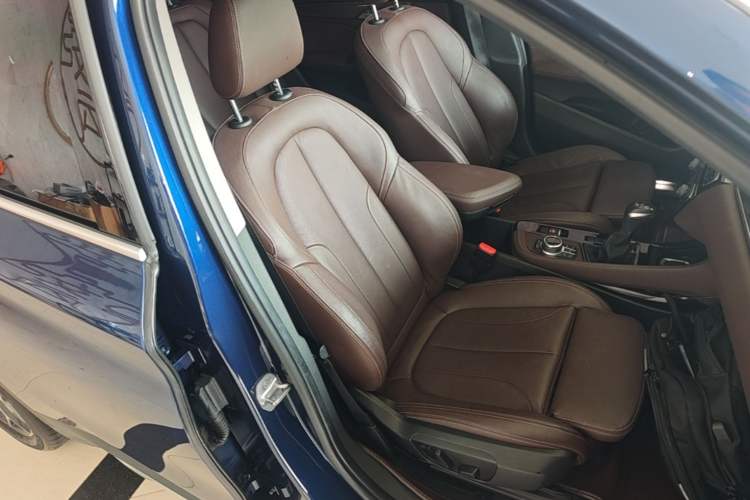 Used BMW X1 2016 sDrive20Li Luxury Model Right Front Seat