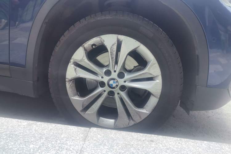 Used BMW X1 2016 sDrive18Li Premium Edition Right Front Wheel Hub