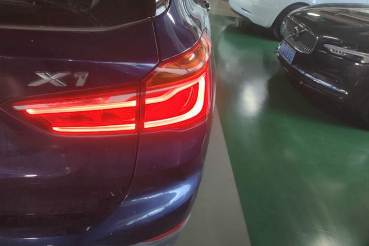 Used BMW X1 2016 xDrive20Li Luxury Model Right Rear Taillight