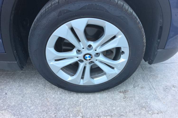 Used BMW X1 2016 sDrive18Li Premium Edition Right Rear Wheel Hub