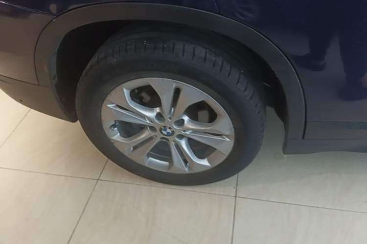 Used BMW X1 2016 sDrive18Li Premium Edition Right Rear Wheel Hub