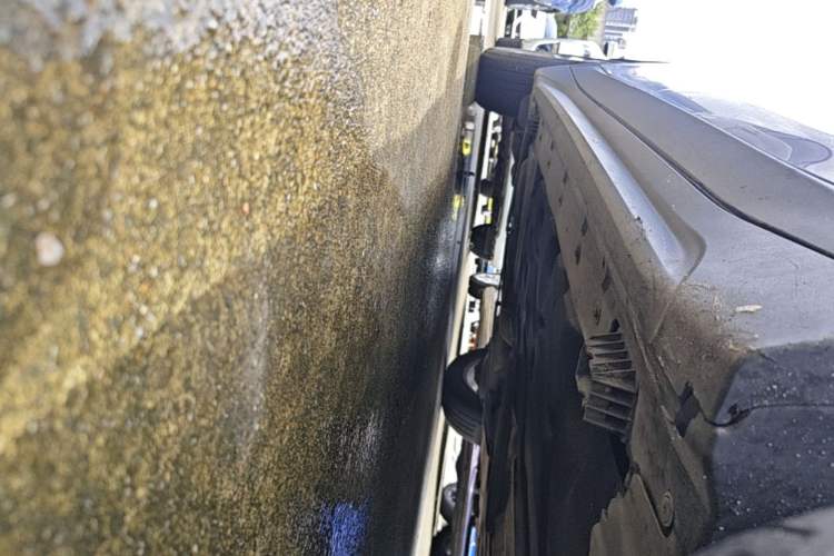 Used BMW X1 2016 sDrive18Li Premium Edition Right Side Sill