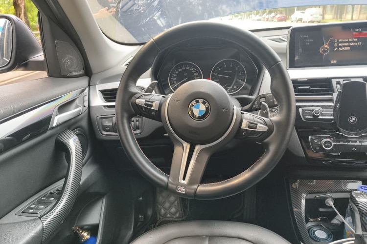 Used BMW X1 2016 sDrive18Li Fashion Model Steering Wheel