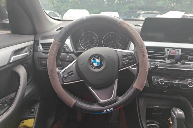 Used BMW X1 2016 sDrive18Li Premium Edition Steering Wheel