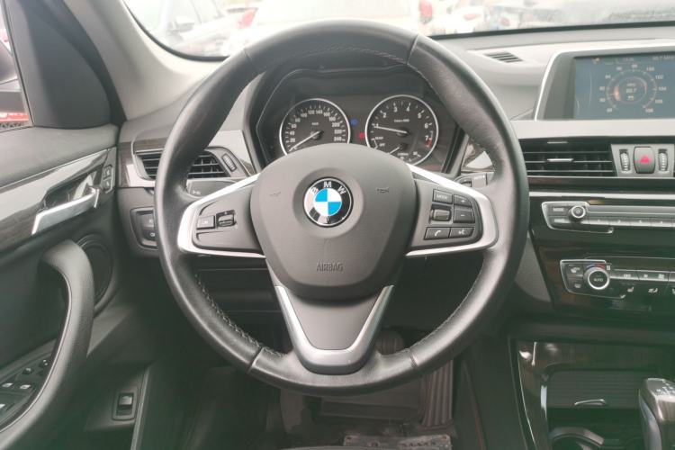 Used BMW X1 2016 sDrive18Li Premium Edition Steering Wheel