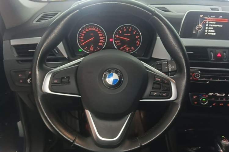 Used BMW X1 2016 sDrive18Li Premium Edition Steering Wheel