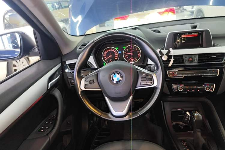 Used BMW X1 2016 sDrive18Li Premium Edition Steering Wheel