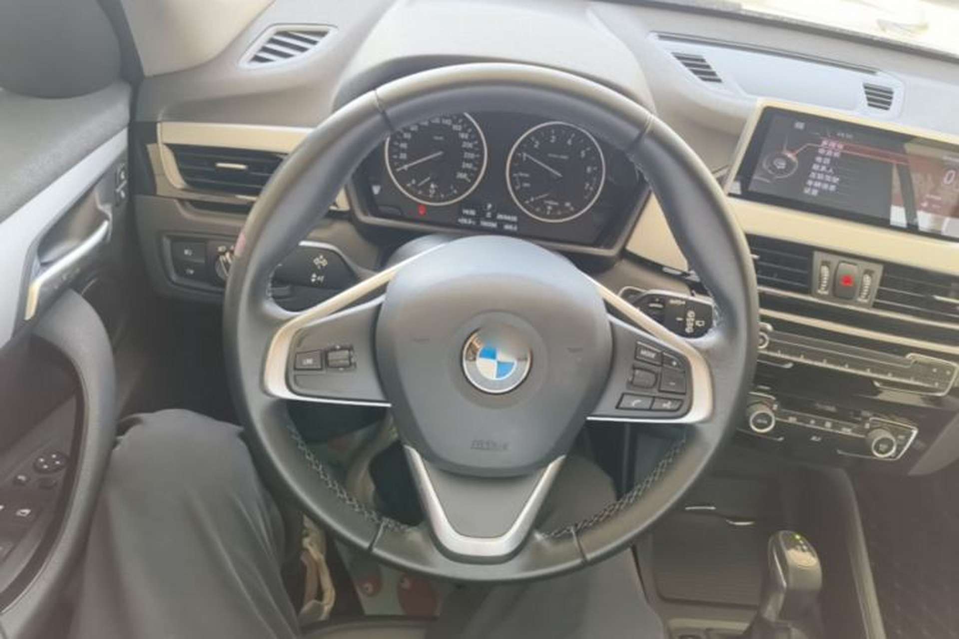 Used BMW X1 2016 sDrive18Li Fashion Model Steering Wheel
