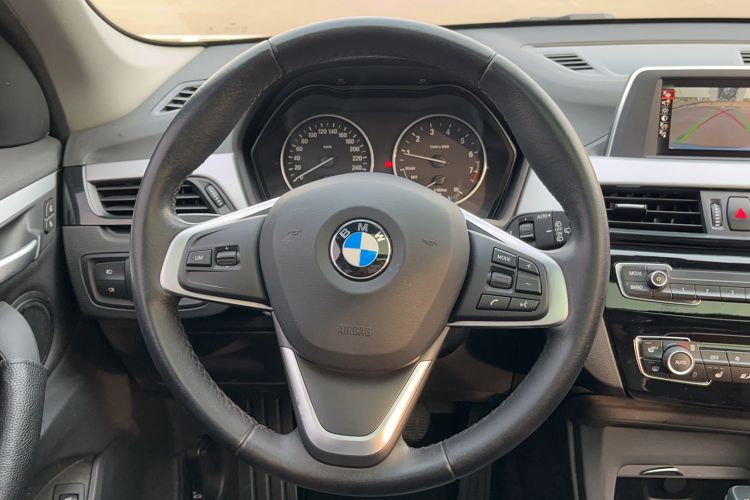 Used BMW X1 2016 sDrive18Li Premium Edition Steering Wheel