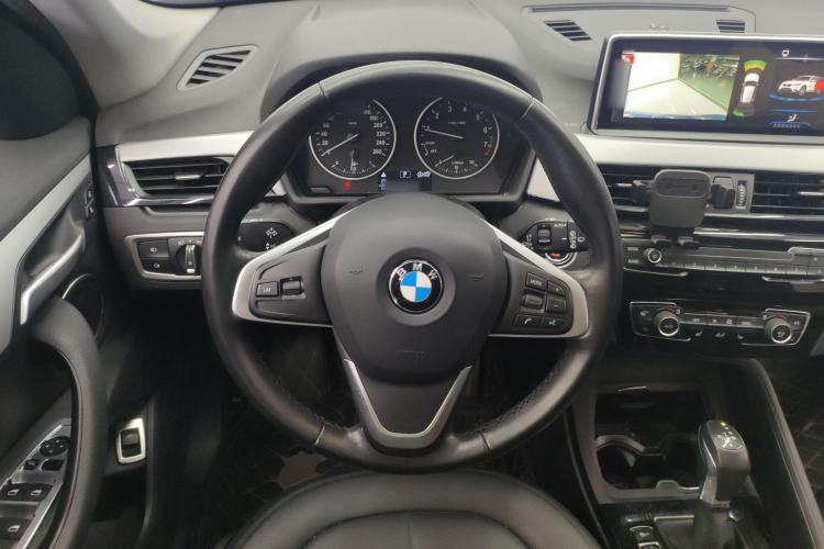 Used BMW X1 2016 sDrive18Li Premium Edition Steering Wheel