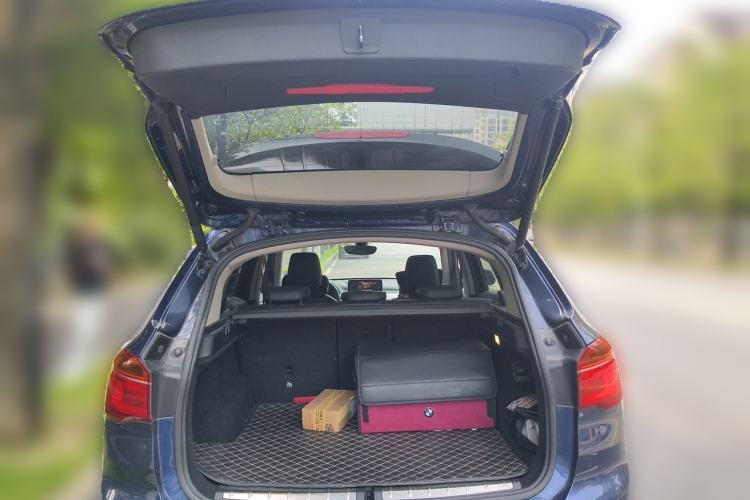 Used BMW X1 2016 sDrive18Li Fashion Model Trunk