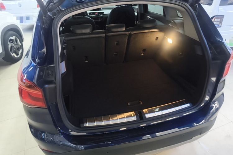 Used BMW X1 2016 sDrive18Li Fashion Model Trunk