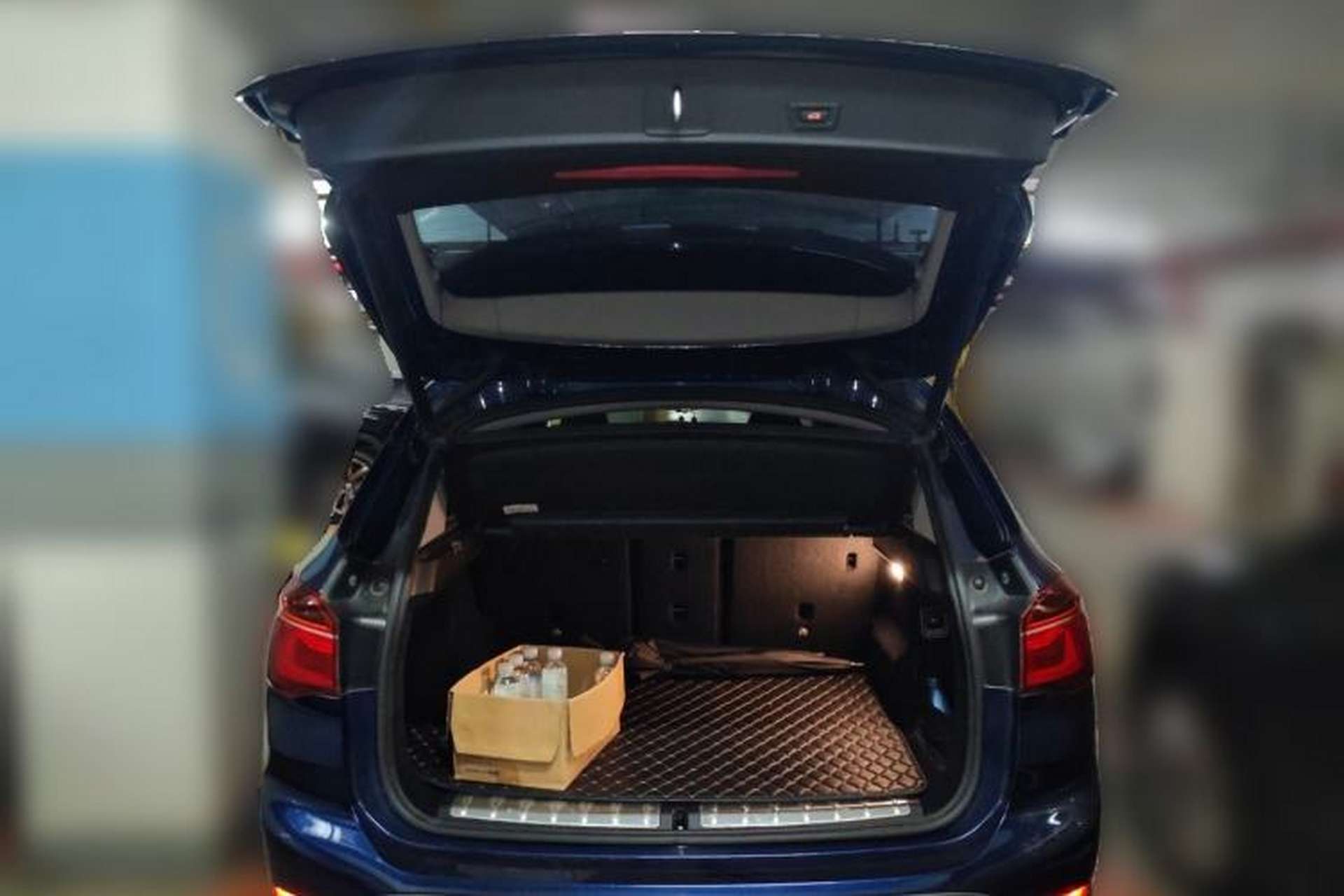 Used BMW X1 2016 sDrive18Li Premium Edition Trunk
