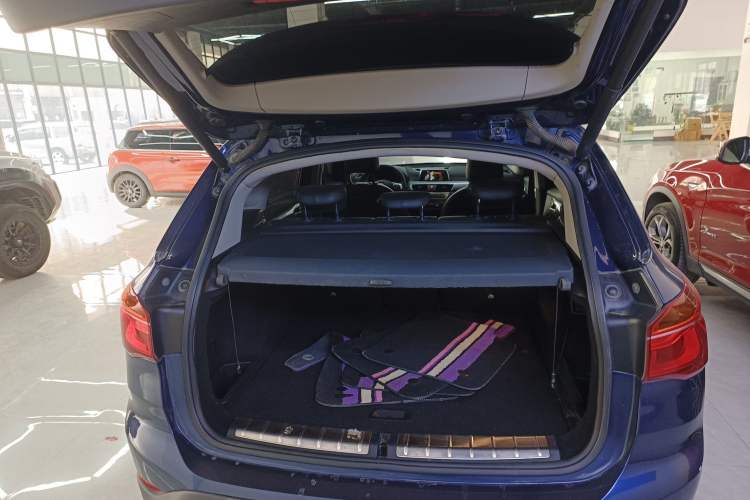 Used BMW X1 2016 sDrive18Li Fashion Model Trunk