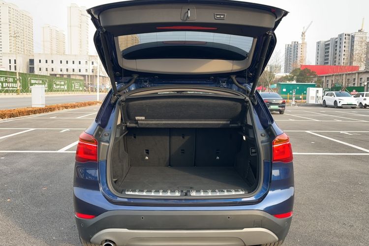 Used BMW X1 2016 sDrive18Li Premium Edition Trunk