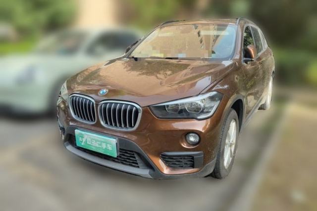 BMW X1 2016 sDrive18Li Fashion Model с пробегом