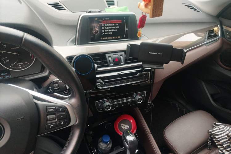 Used BMW X1 2016 sDrive18Li Luxury Model Audio And AC Panel