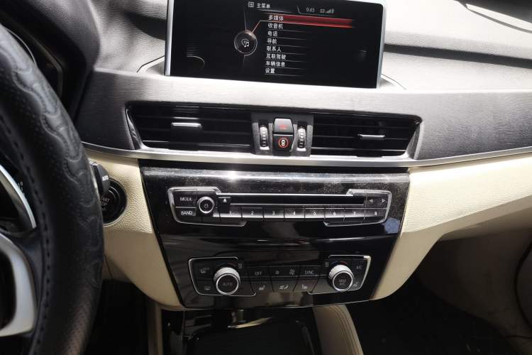 Used BMW X1 2016 xDrive25Li Luxury Model Audio And AC Panel
