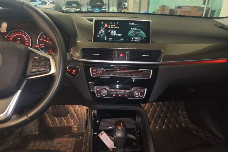 Used BMW X1 2016 xDrive20Li Luxury Model Audio And AC Panel