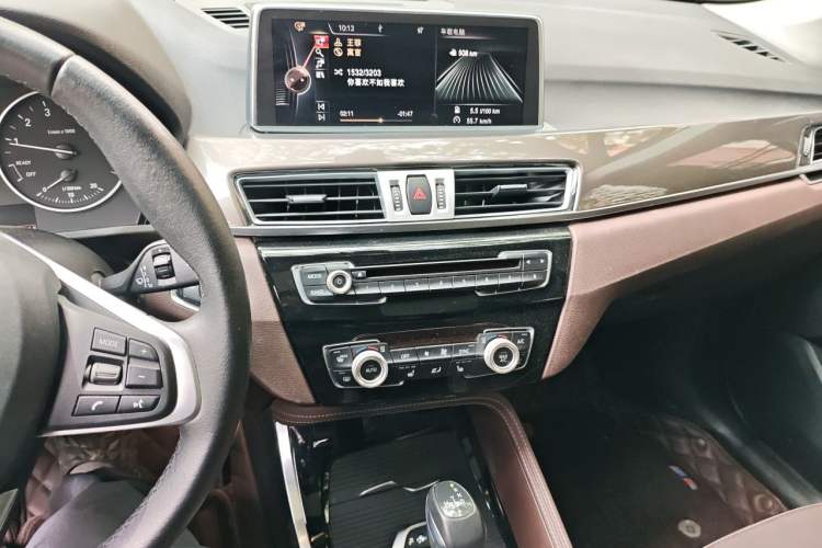 Used BMW X1 2016 sDrive18Li Luxury Model Audio And AC Panel