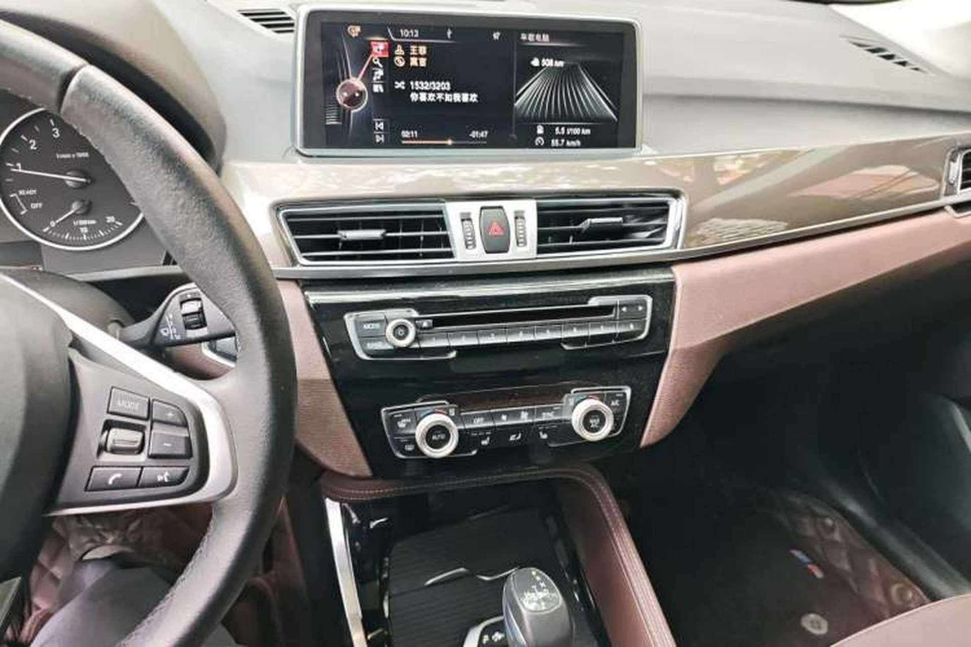 Used BMW X1 2016 sDrive18Li Luxury Model Audio And AC Panel