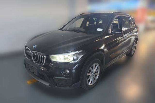 BMW X1 2016 sDrive18Li Fashion Model с пробегом