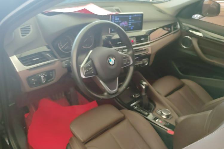 Used BMW X1 2016 xDrive20Li Luxury Model Center Console