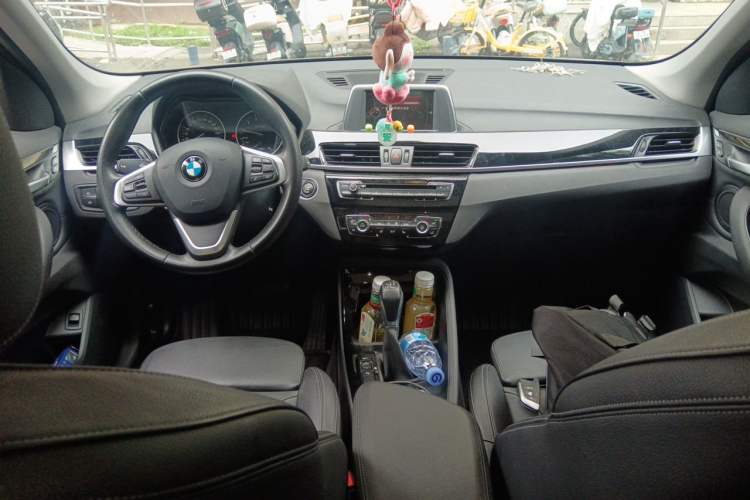 Used BMW X1 2016 sDrive20Li Luxury Model Center Console