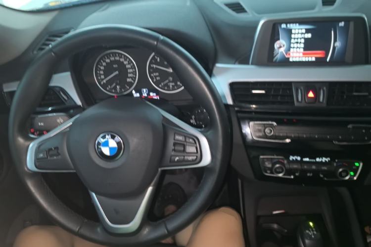 Used BMW X1 2016 sDrive18Li Premium Edition Center Console
