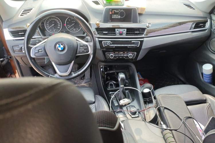 Used BMW X1 2016 sDrive18Li Luxury Model Center Console