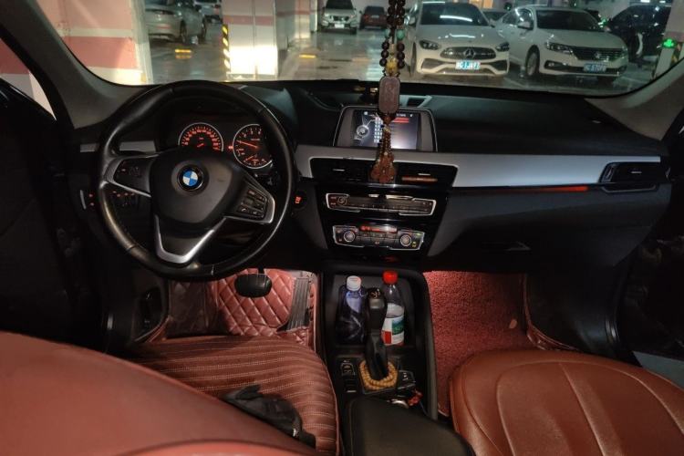 Used BMW X1 2016 sDrive18Li Fashion Model Center Console