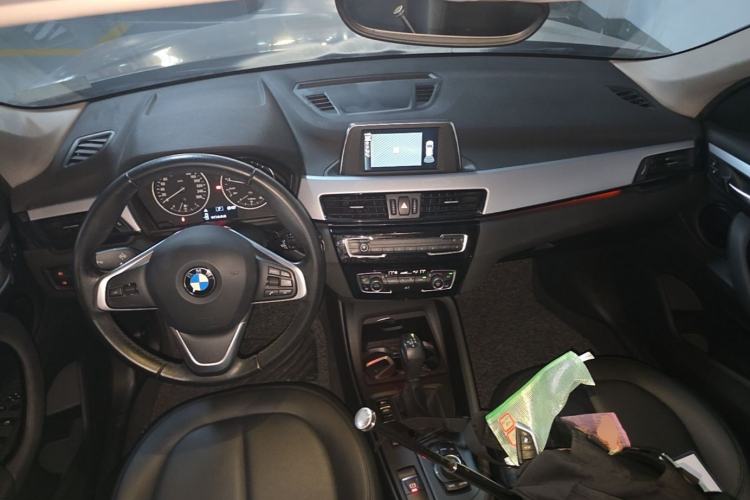 Used BMW X1 2016 sDrive18Li Fashion Model Center Console