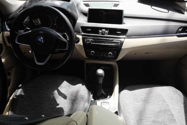 Used BMW X1 2016 xDrive25Li Luxury Model Center Console