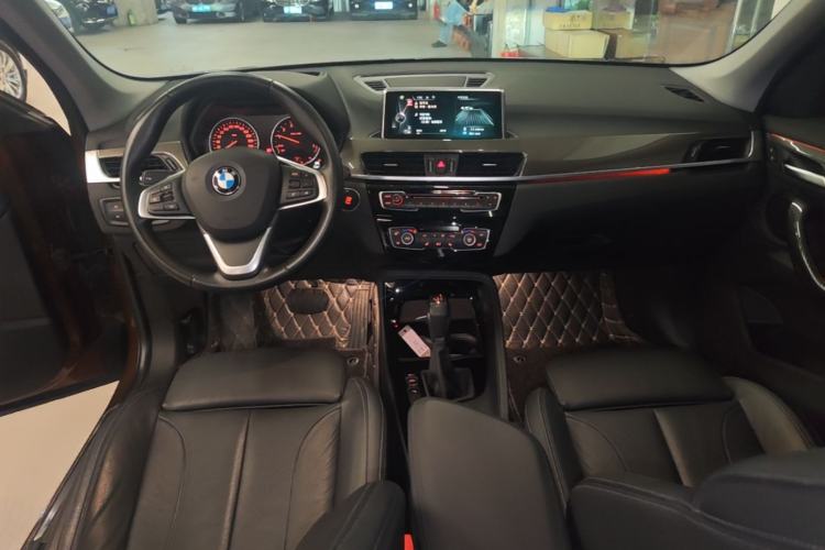 Used BMW X1 2016 xDrive20Li Luxury Model Center Console
