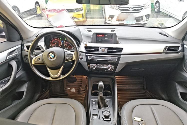 Used BMW X1 2016 sDrive18Li Fashion Model Center Console