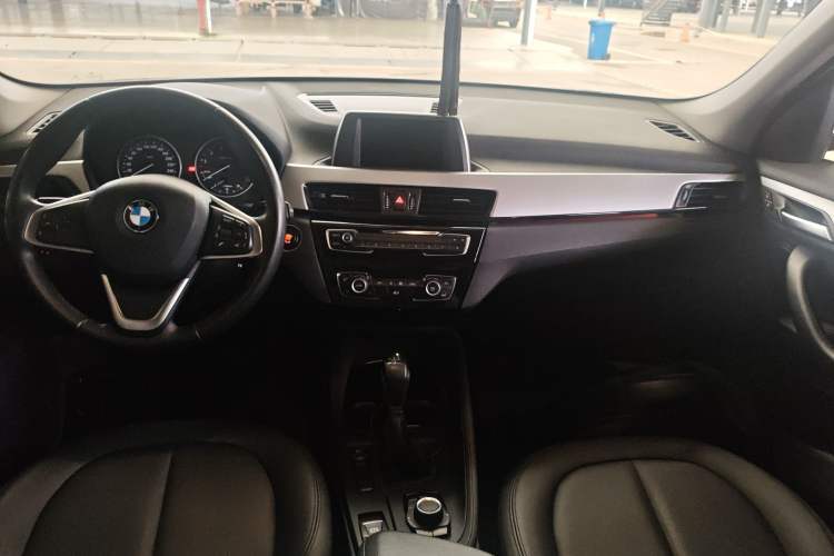 Used BMW X1 2016 sDrive18Li Fashion Model Center Console