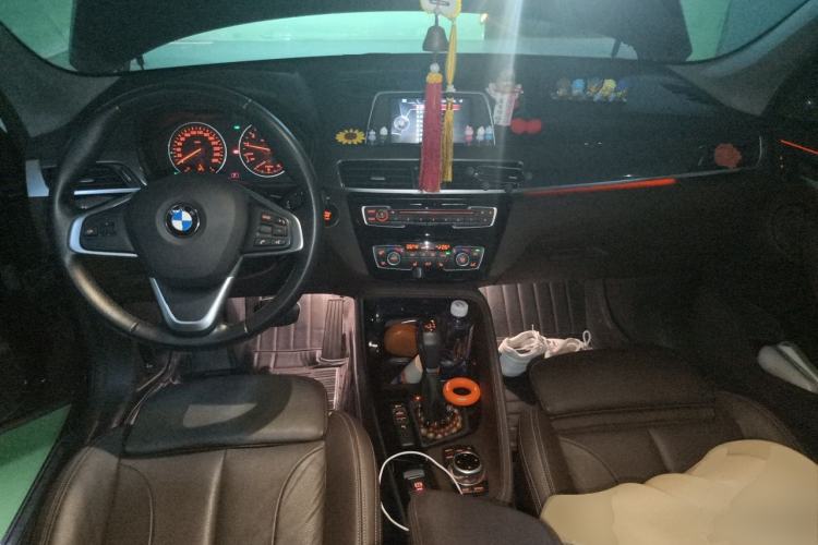 Used BMW X1 2016 sDrive20Li Luxury Model Center Console