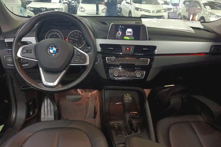 Used BMW X1 2016 sDrive18Li Fashion Model Center Console